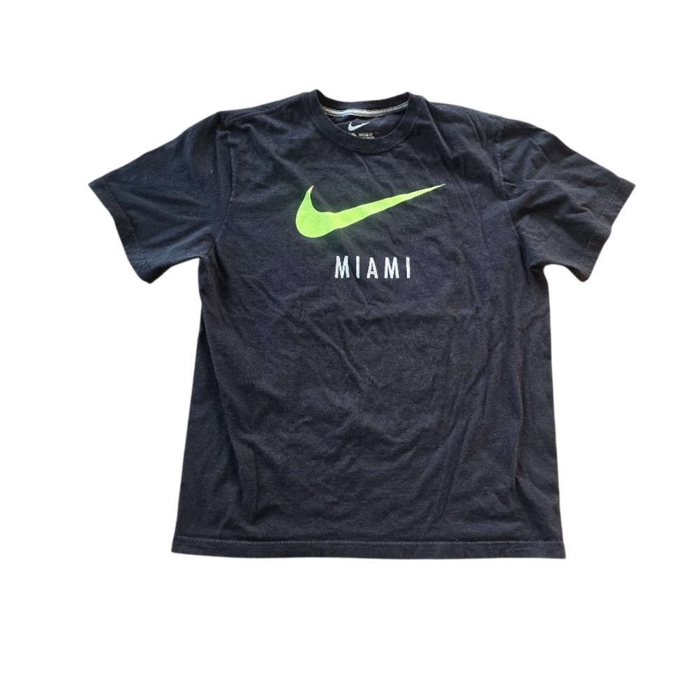 Nike Miami‎ Graphic Black Tshirt Neon Swoosh Mens XL Tshirt Casual Athleisure